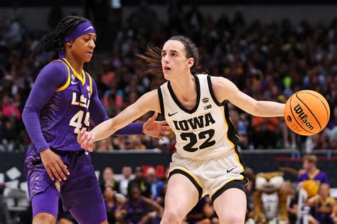 is caitlin clark eligible for the wnba draft